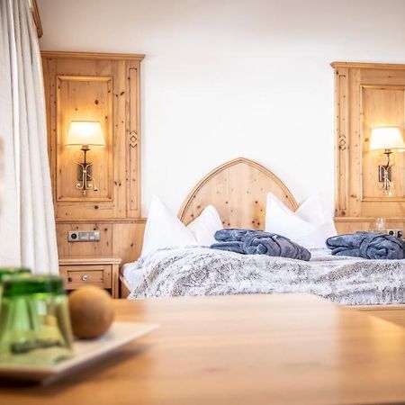 Anthony'S Alpin Hotel Garni ليش ام ارلبرغ المظهر الخارجي الصورة