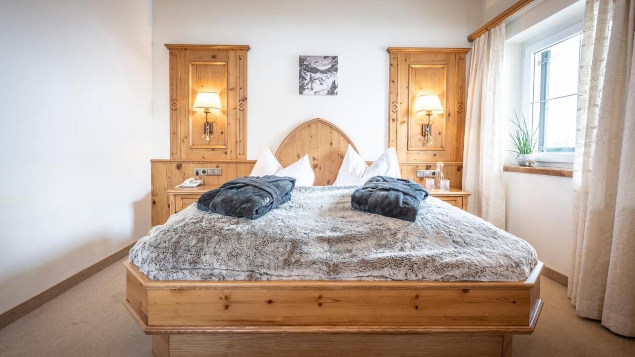 Anthony'S Alpin Hotel Garni ليش ام ارلبرغ المظهر الخارجي الصورة