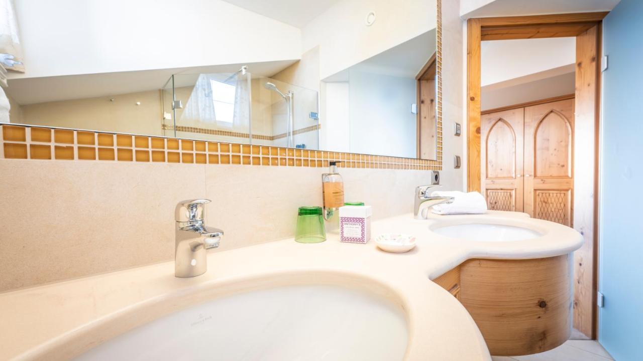 Anthony'S Alpin Hotel Garni ليش ام ارلبرغ المظهر الخارجي الصورة